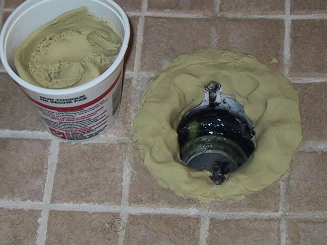 The 5 Best Plumbers Putty of 2022 – (Selections By Expert)